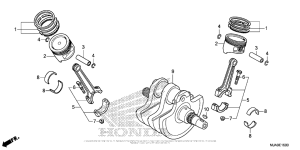 VT750C2B Коленчатый вал и поршни