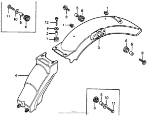 CB125S Задний бампер