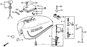 CB125S Топливный бак