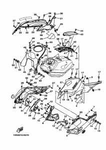 MT07 フユエルタンク 2