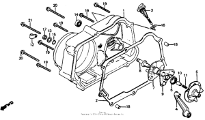 C70 Крышка картера правая