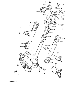GSX400 Траверса нижняя