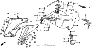 CR125R Топливный бак