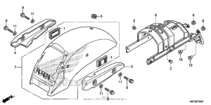 VT750C2B Заднее крыло