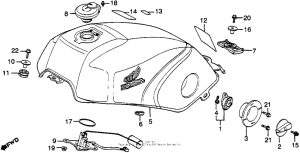VF750F Топливный бак