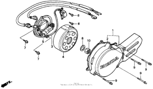 CR80R Крышка картера левая
