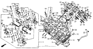 CB650SC Cylinder head + oil feed pipe