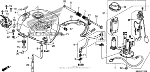 NT700V (ABS) Топливный бак