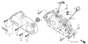 VT750CA Крышка картера правая