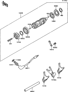  Валы и вилки переключения передач