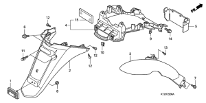 PES150 Заднее крыло