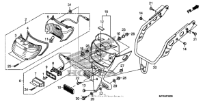 VT1300CS Taillight + license light