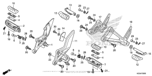 CB300F Подножки