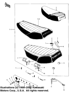  Seat / chain cover