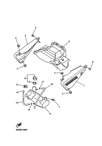 FZS600 Боковая крышка