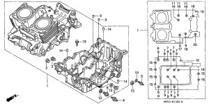  Картер двигателя