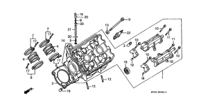 ST1100 Левая головка цилиндров