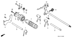 CB450S Вилка переключения передач