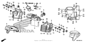 VT1300CT Крышка головки заднего цилиндра