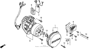 CR250R Крышка картера левая