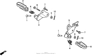 XR100 Подножки