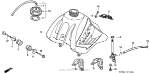 XR200R Топливный бак