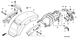 VT750DC Задний бампер