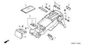  Заднее крыло
