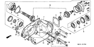 CBX750P2 Вал крестовой