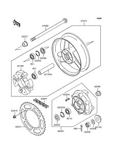 ZX400 Заднее колесо и цепь