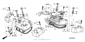 VT750C2B Крышка головки цилиндров