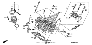NT700V (ABS) Задняя головка цилиндров