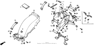 CB400F Задний бампер