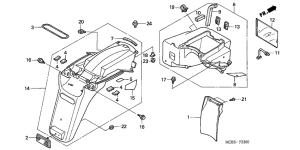 XL650V Заднее крыло