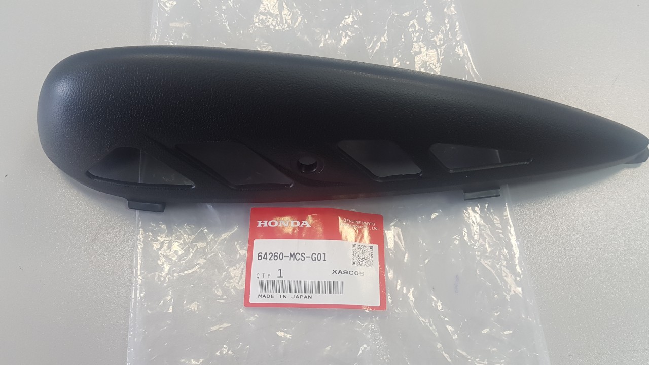 64260-MCS-G01 Крышка правая